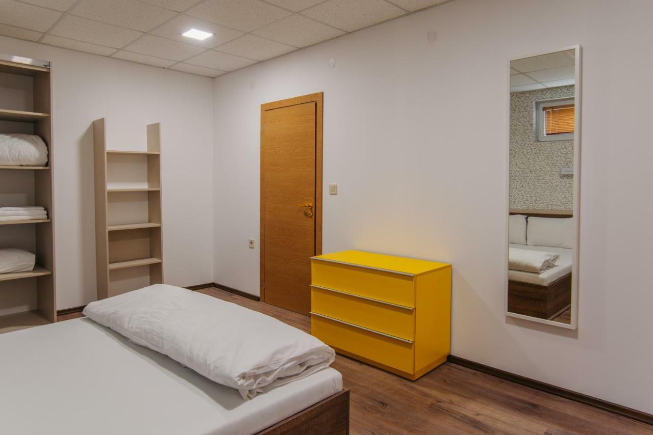 Pansion Storgozia Pleven Exterior photo